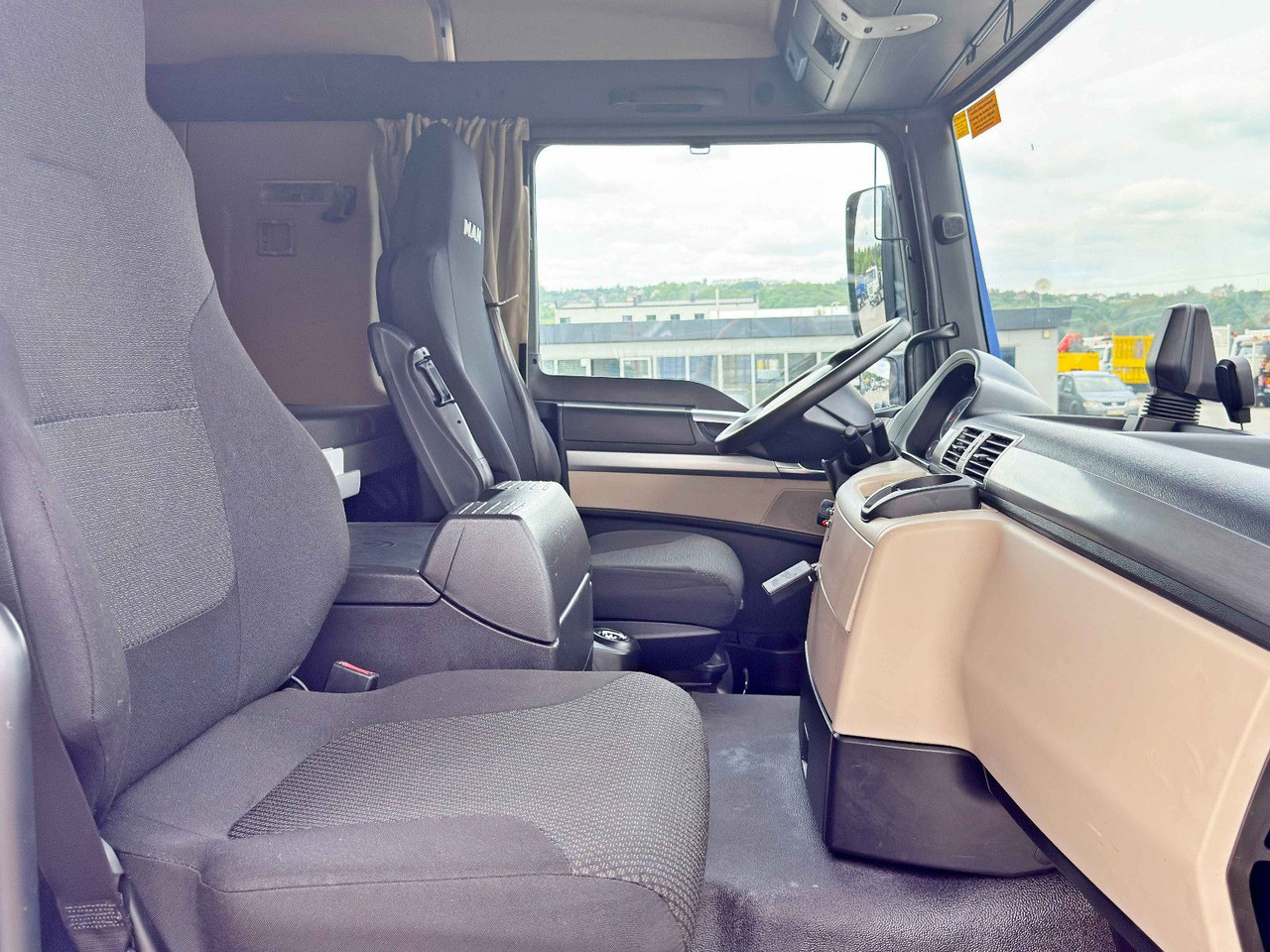 Camion grue MAN TGM 15.250* FASSI F110A.0.23 * TOPZUSTAND: photos 12