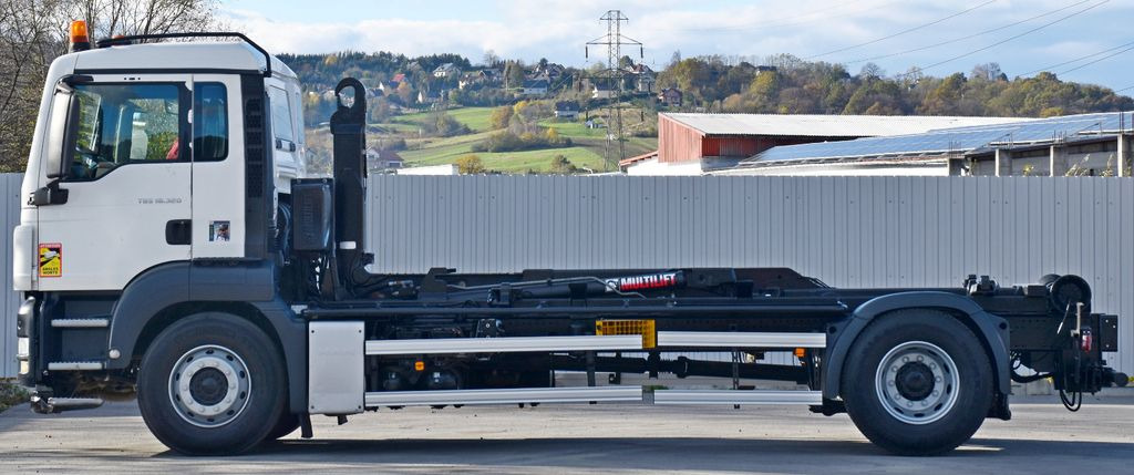 MAN TGS 18.320 Abrollkipper * Top Zustand! MAN TGS 18.320 Abrollkipper * Top Zustand! - Camion ampliroll: photos 3 MAN TGS 18.320 Abrollkipper * Top Zustand! MAN TGS 18.320 Abrollkipper * Top Zustand! - Camion ampliroll: photos 3