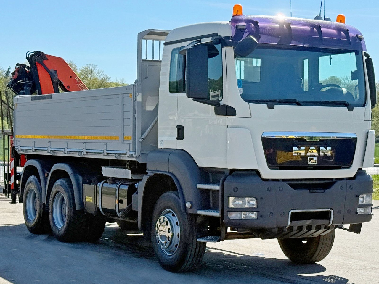 MAN TGS 33.360*KIPPER 4,95 m *PK 15002 * 6x4 - Camion grue: photos 4 MAN TGS 33.360*KIPPER 4,95 m *PK 15002 * 6x4 - Camion grue: photos 4
