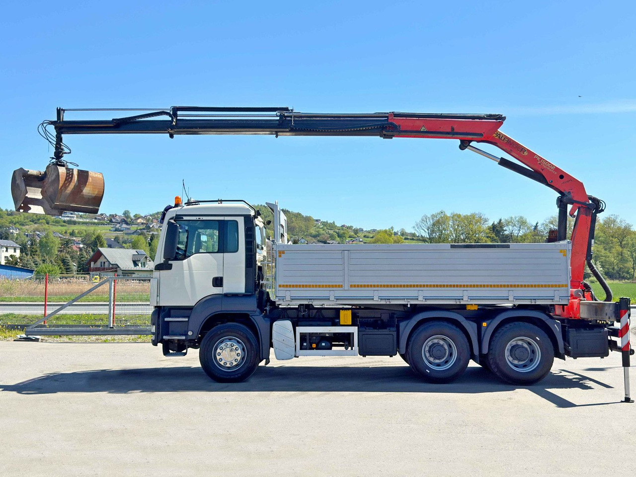 MAN TGS 33.360*KIPPER 4,95 m *PK 15002 * 6x4 - Camion grue: photos 5 MAN TGS 33.360*KIPPER 4,95 m *PK 15002 * 6x4 - Camion grue: photos 5