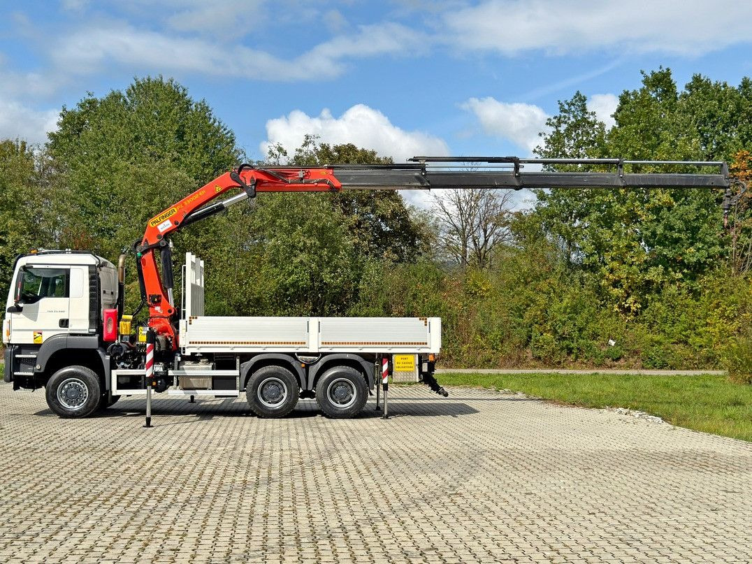 MAN TGS 33.480 * PK 33002-EH C + FUNK/6x6 * TOP - Camion grue: photos 4 MAN TGS 33.480 * PK 33002-EH C + FUNK/6x6 * TOP - Camion grue: photos 4