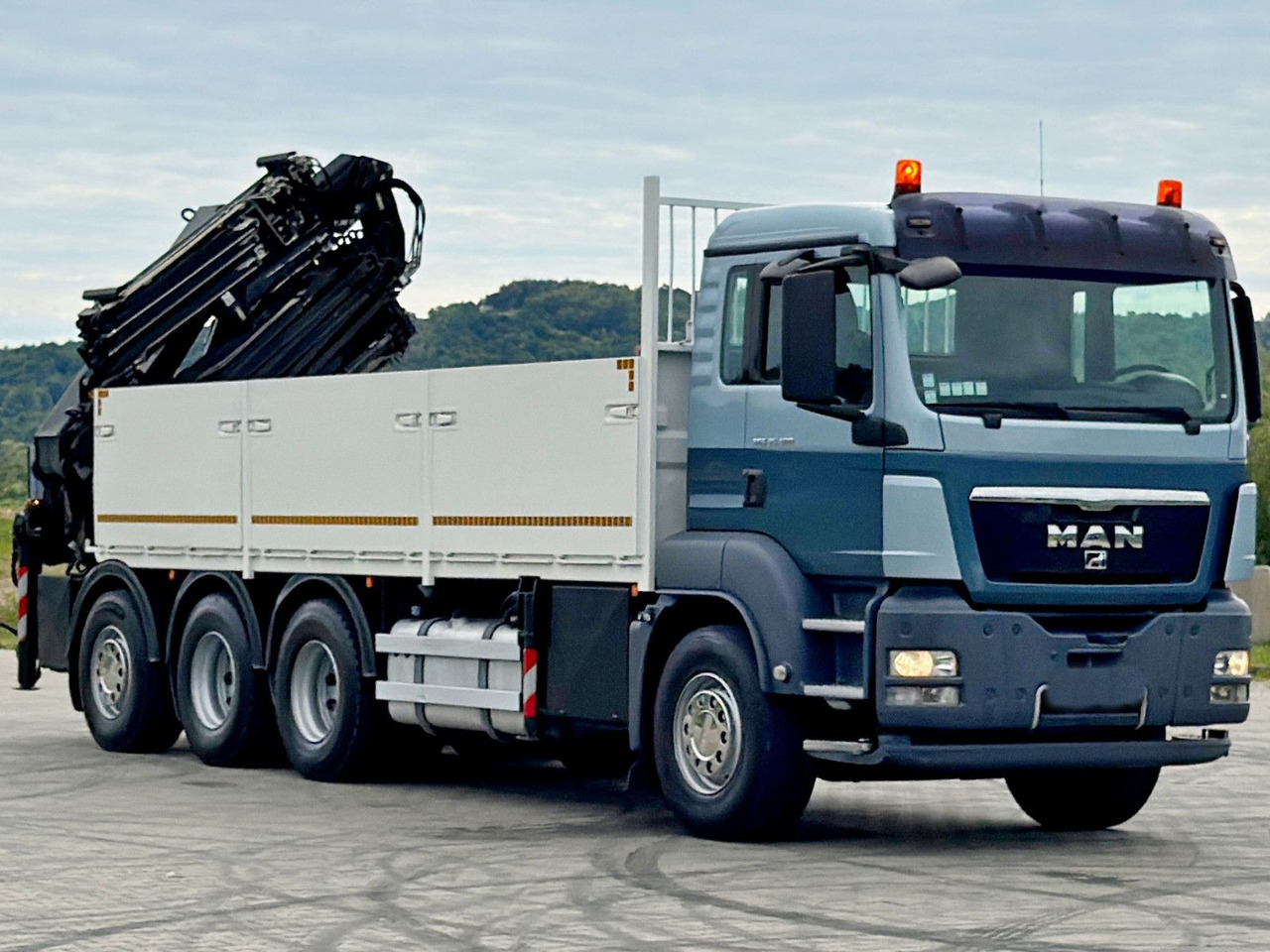 MAN TGS 35.480*HIAB 377 E-5 HIPRO+JIB 70X-3FUNK /8x4 - Camion grue: photos 4 MAN TGS 35.480*HIAB 377 E-5 HIPRO+JIB 70X-3FUNK /8x4 - Camion grue: photos 4