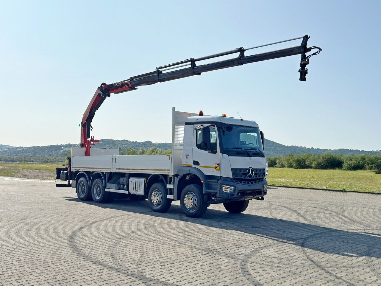 Mercedes-Benz ACTROS 3240 * PK 23001 - EH C+ FUNK / 8x4 * TOP - Camion grue: photos 2 Mercedes-Benz ACTROS 3240 * PK 23001 - EH C+ FUNK / 8x4 * TOP - Camion grue: photos 2