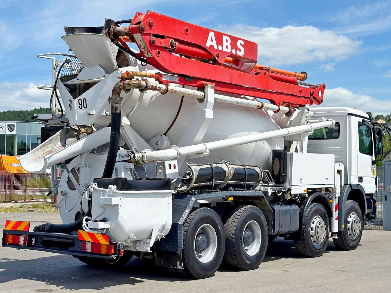 Mercedes-Benz ACTROS 3241* Betonpumpe 21m *8x4 * Top Zustand Mercedes-Benz ACTROS 3241* Betonpumpe 21m *8x4 * Top Zustand - Camion pompe: photos 5 Mercedes-Benz ACTROS 3241* Betonpumpe 21m *8x4 * Top Zustand Mercedes-Benz ACTROS 3241* Betonpumpe 21m *8x4 * Top Zustand - Camion pompe: photos 5