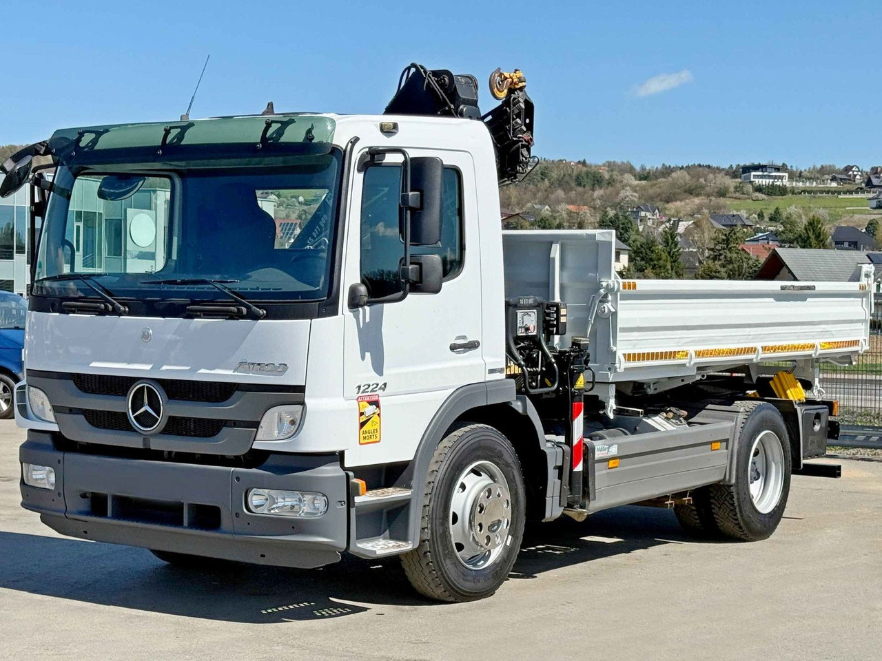 Mercedes-Benz ATEGO 1224 * KIPPER 4,00 m * HIAB 077 BS - 2 DUO - Camion grue: photos 5 Mercedes-Benz ATEGO 1224 * KIPPER 4,00 m * HIAB 077 BS - 2 DUO - Camion grue: photos 5