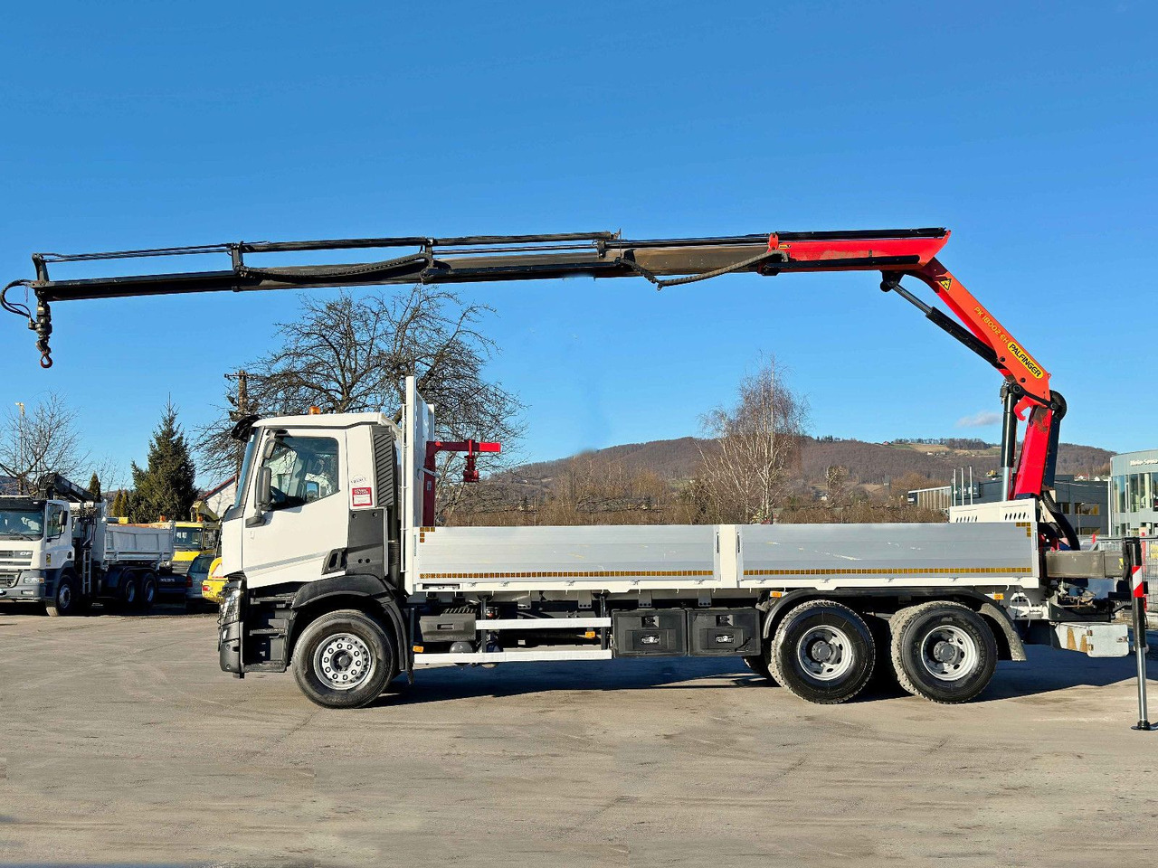 Renault C 380 *PRITSCHE 6,80m * PK 18002-EH C + FUNK*6x4 - Camion grue: photos 5 Renault C 380 *PRITSCHE 6,80m * PK 18002-EH C + FUNK*6x4 - Camion grue: photos 5