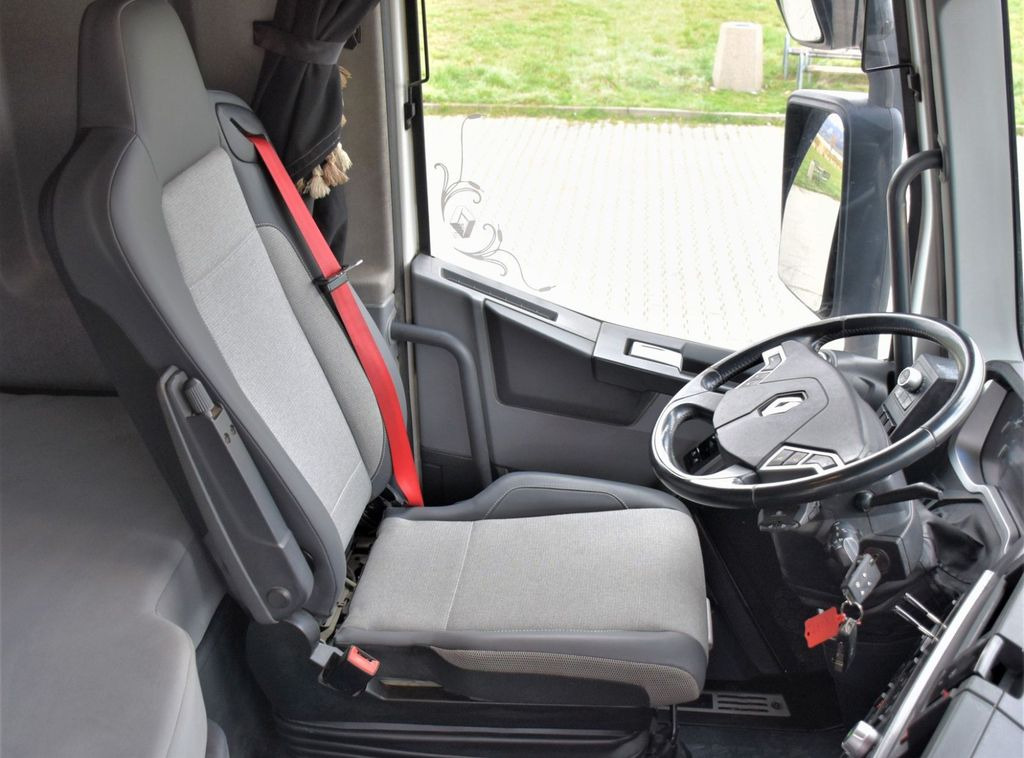 Camion grue, Camion plateau Renault C 460 * HMF 1510 K6 + FUNK * 6x4: photos 12 Camion grue, Camion plateau Renault C 460 * HMF 1510 K6 + FUNK * 6x4: photos 12