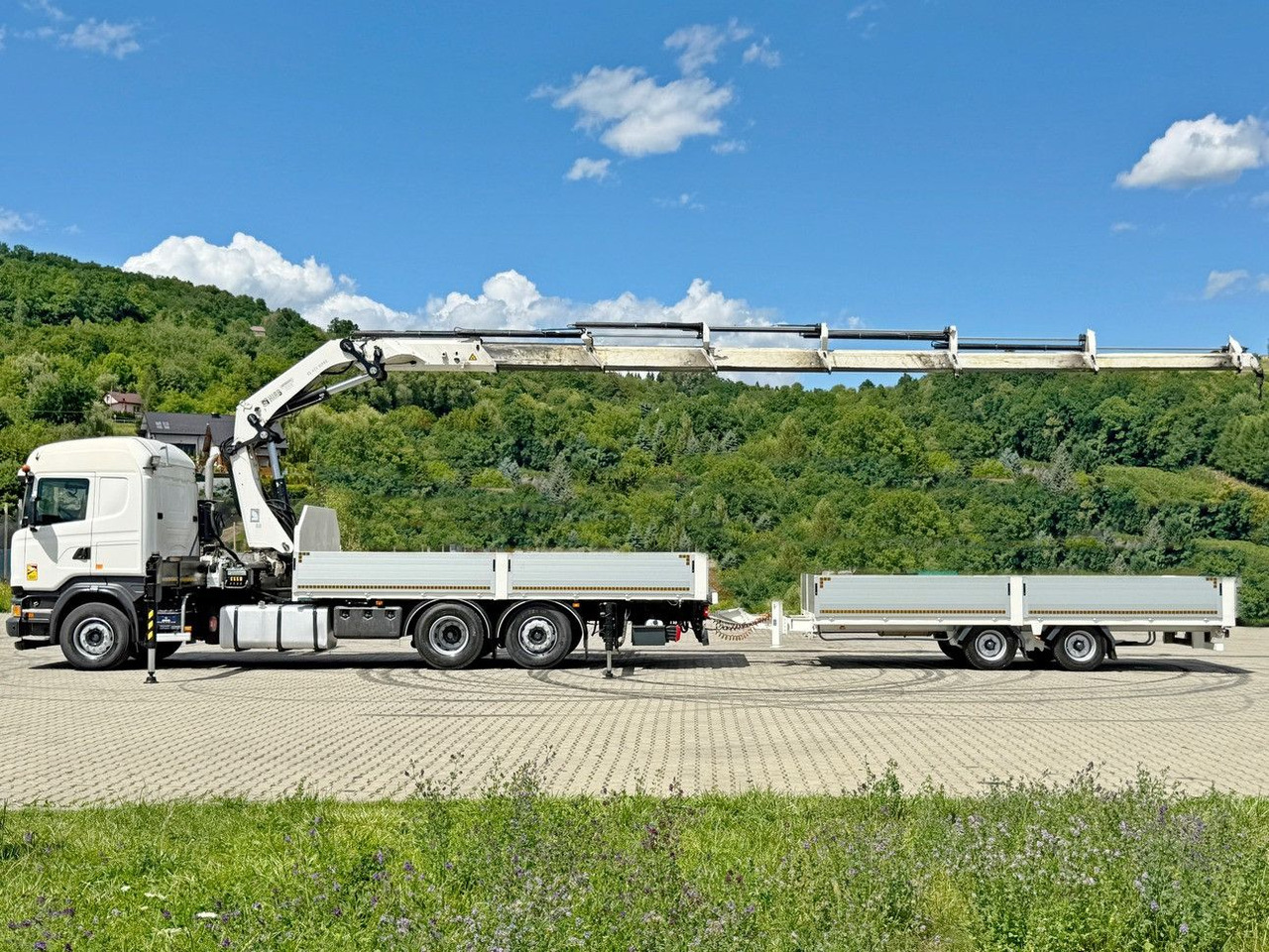 Scania R440 * HIAB 422 E-6 HIPRO + FUNK + Anhänger!*TOP - Camion grue: photos 5 Scania R440 * HIAB 422 E-6 HIPRO + FUNK + Anhänger!*TOP - Camion grue: photos 5