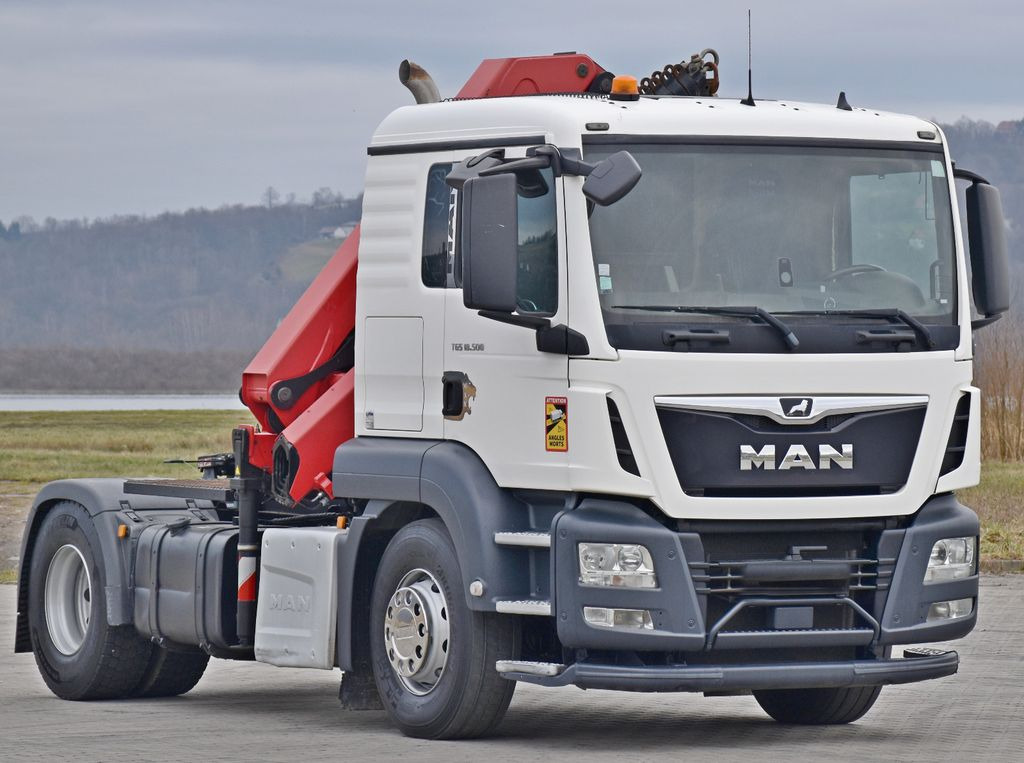 MAN TGS 18.500 Sattelzugmaschine + KRAN/FUNK - Tracteur routier: photos 4 MAN TGS 18.500 Sattelzugmaschine + KRAN/FUNK - Tracteur routier: photos 4