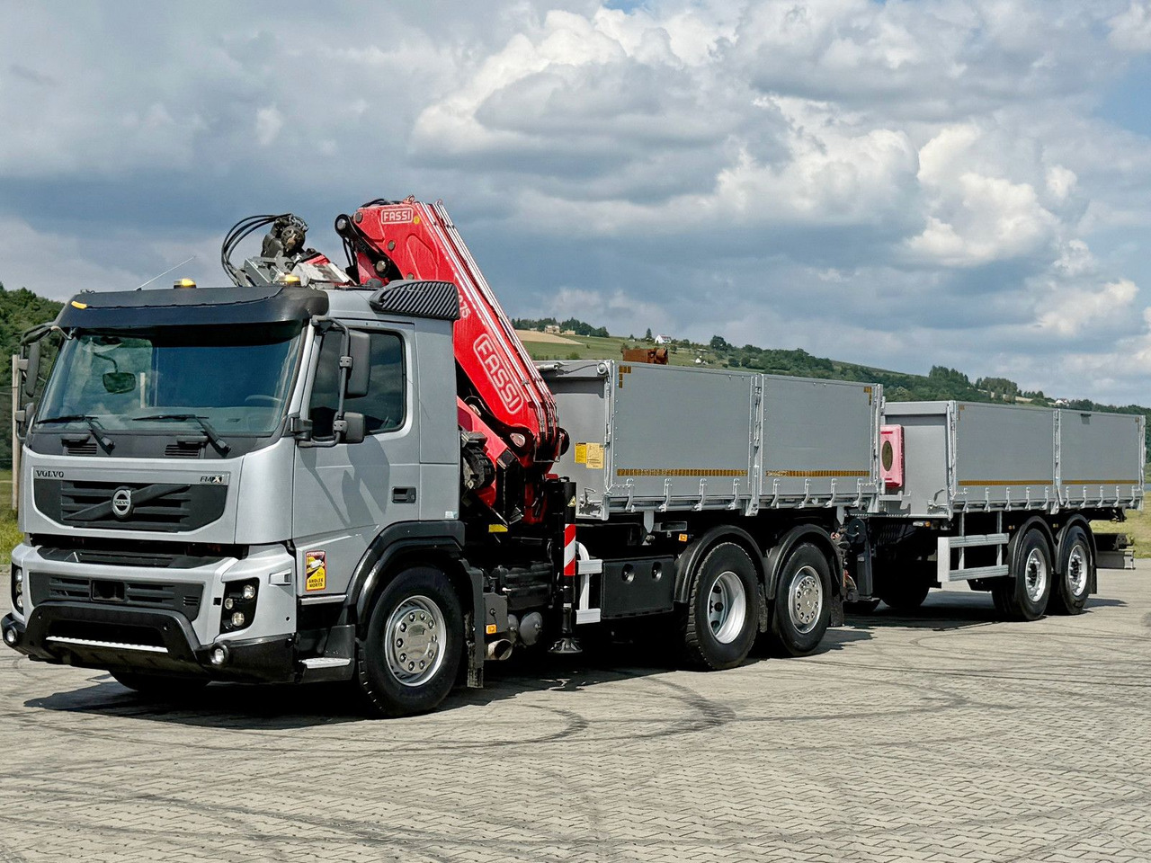 Volvo FMX 420* FASSI F275.2.25 + FUNK + Anhänger / TOP - Camion grue: photos 5 Volvo FMX 420* FASSI F275.2.25 + FUNK + Anhänger / TOP - Camion grue: photos 5