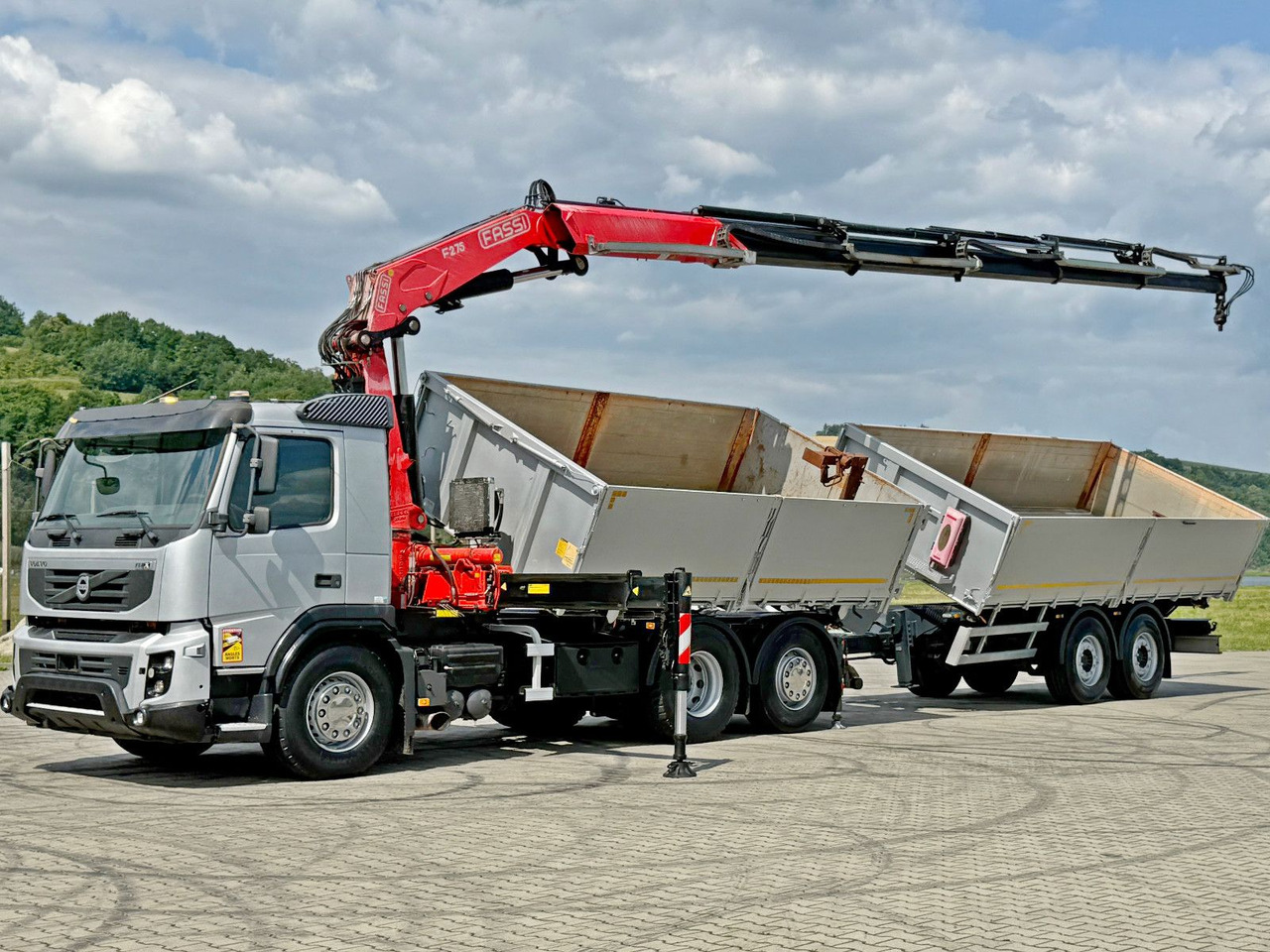 Volvo FMX 420* FASSI F275.2.25 + FUNK + Anhänger / TOP - Camion grue: photos 3 Volvo FMX 420* FASSI F275.2.25 + FUNK + Anhänger / TOP - Camion grue: photos 3