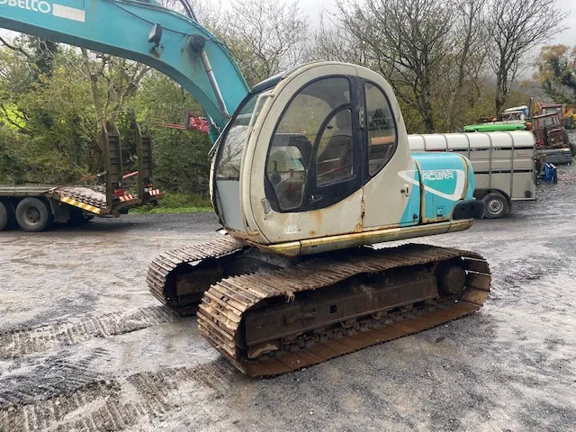 Kobelco SK100 - Pelle sur chenille: photos 1 Kobelco SK100 - Pelle sur chenille: photos 1