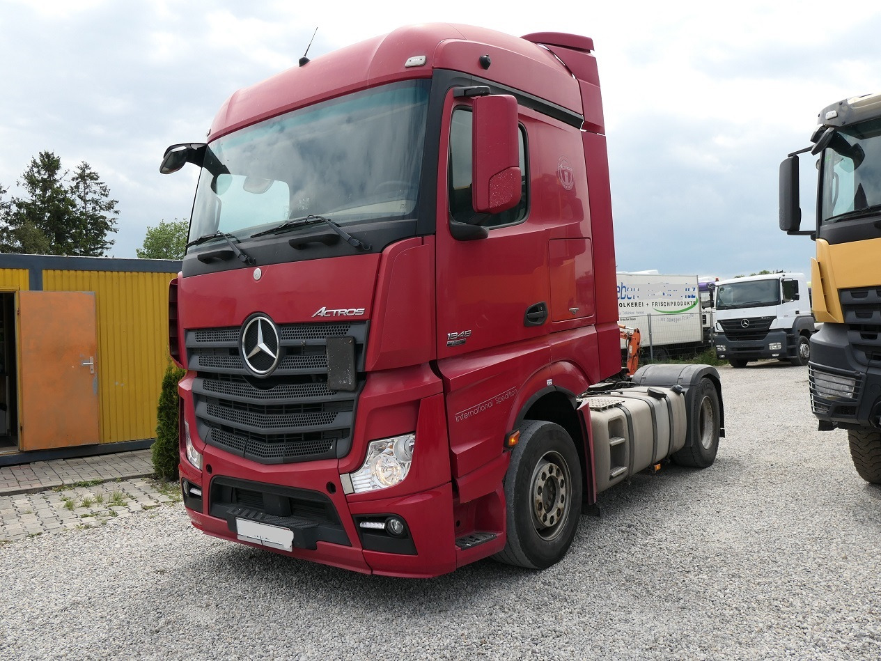 Mercedes Benz Actros 1845 - Tracteur routier: photos 2 Mercedes Benz Actros 1845 - Tracteur routier: photos 2