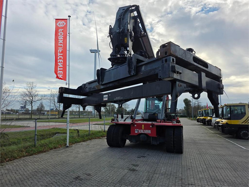 Kalmar Lifting Frame for ISO Spreaders - Accessoire pour Matériel de manutention: photos 5 Kalmar Lifting Frame for ISO Spreaders - Accessoire pour Matériel de manutention: photos 5