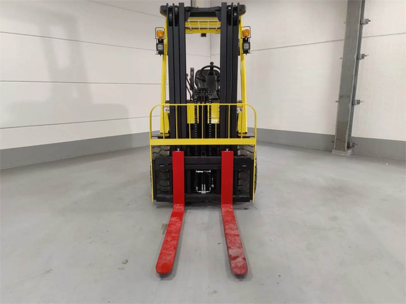 Hyster H3.0UT - Chariot élévateur diesel: photos 5 Hyster H3.0UT - Chariot élévateur diesel: photos 5