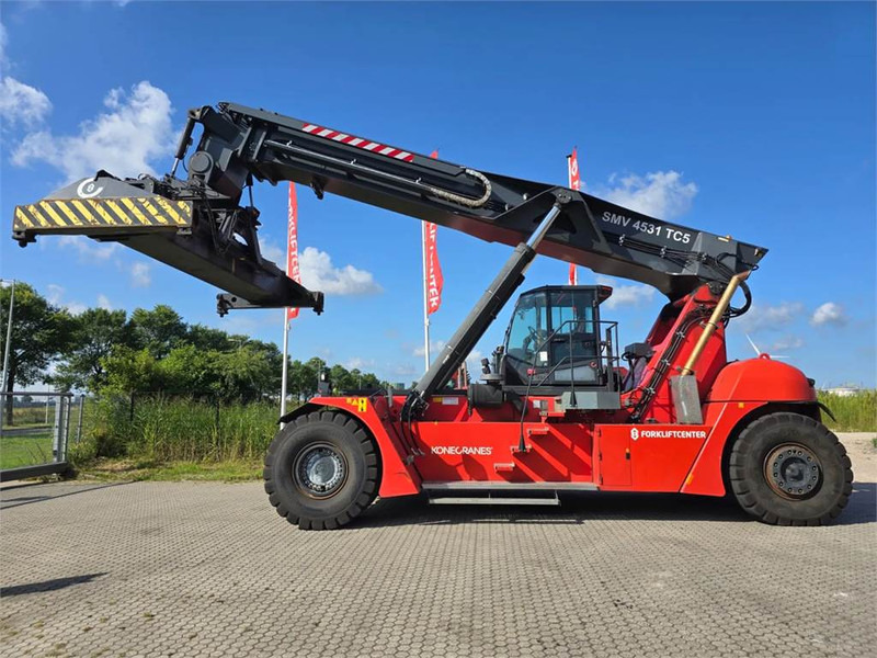KONECRANES SMV 4531 TC5 - Reach stacker: photos 2 KONECRANES SMV 4531 TC5 - Reach stacker: photos 2