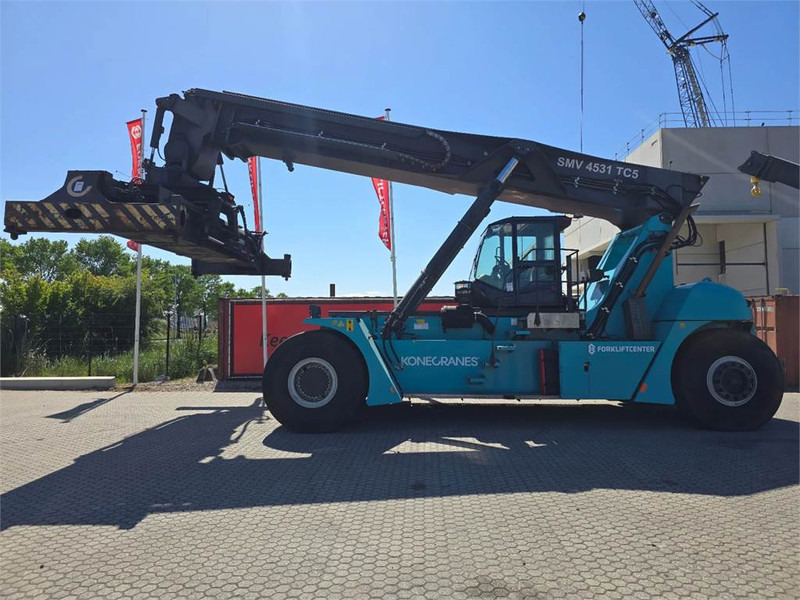 KONECRANES SMV 4531 TC5 - Reach stacker: photos 2 KONECRANES SMV 4531 TC5 - Reach stacker: photos 2