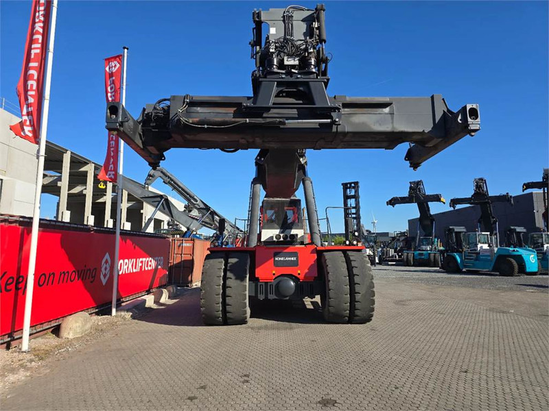 KONECRANES SMV 4535 TB5 - Reach stacker: photos 5 KONECRANES SMV 4535 TB5 - Reach stacker: photos 5