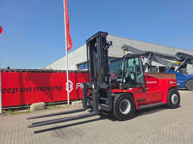 Kalmar DCG160-12T - Chariot élévateur diesel: photos 4 Kalmar DCG160-12T - Chariot élévateur diesel: photos 4