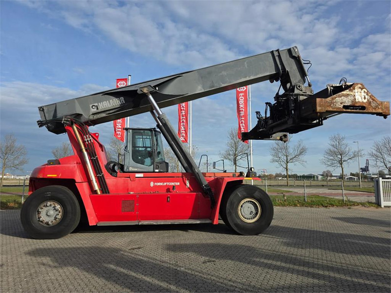 Kalmar DRG450-60S5 - Reach stacker: photos 1 Kalmar DRG450-60S5 - Reach stacker: photos 1