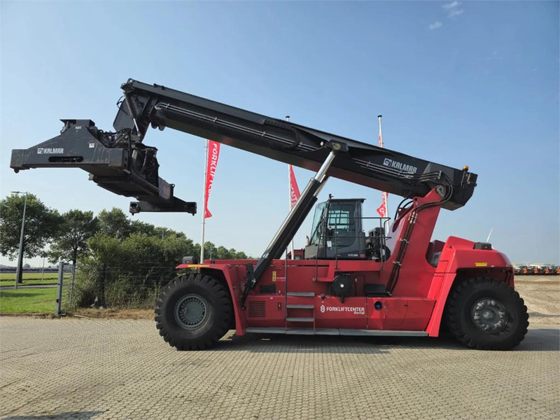 Kalmar DRG450-65S5 - Reach stacker: photos 2 Kalmar DRG450-65S5 - Reach stacker: photos 2