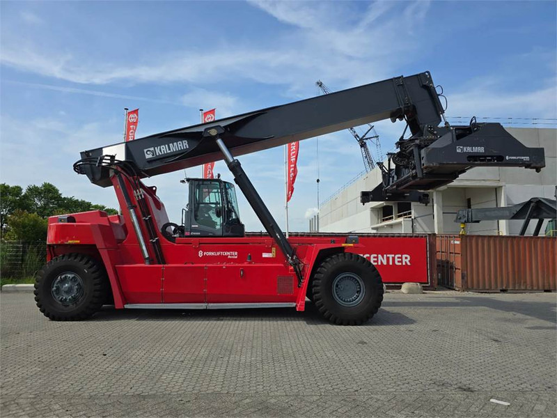 Kalmar DRG450-65S5 - Reach stacker: photos 1 Kalmar DRG450-65S5 - Reach stacker: photos 1