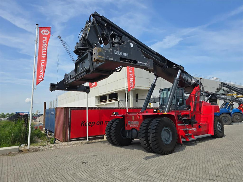 Kalmar DRG450-65S5 - Reach stacker: photos 4 Kalmar DRG450-65S5 - Reach stacker: photos 4