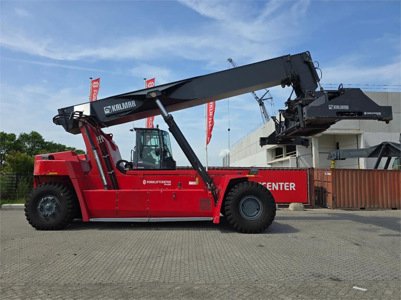 Kalmar DRG450-65S5 - Reach stacker: photos 1 Kalmar DRG450-65S5 - Reach stacker: photos 1