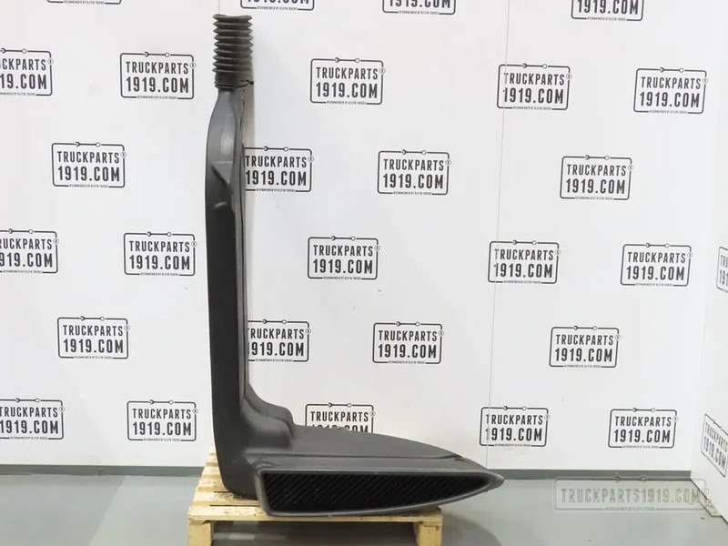 DAF 1371768 Luchtinlaat cabine DAF CF - Système d'admission d'air pour Camion: photos 1 DAF 1371768 Luchtinlaat cabine DAF CF - Système d'admission d'air pour Camion: photos 1