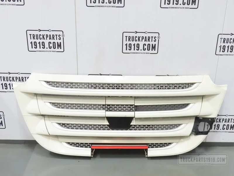 DAF 2048272 | Onder grill - Calandre pour Camion: photos 1 DAF 2048272 | Onder grill - Calandre pour Camion: photos 1