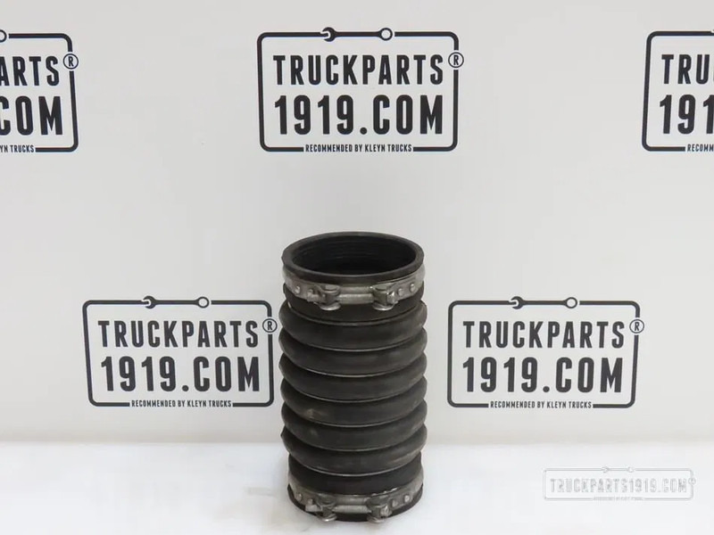 DAF Cooling System Intercooler slang DAF XF - Système de refroidissement pour Camion: photos 1 DAF Cooling System Intercooler slang DAF XF - Système de refroidissement pour Camion: photos 1