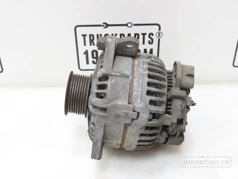 MAN 51.26101-7270 Dynamo 110A - Alternateur pour Camion: photos 1 MAN 51.26101-7270 Dynamo 110A - Alternateur pour Camion: photos 1