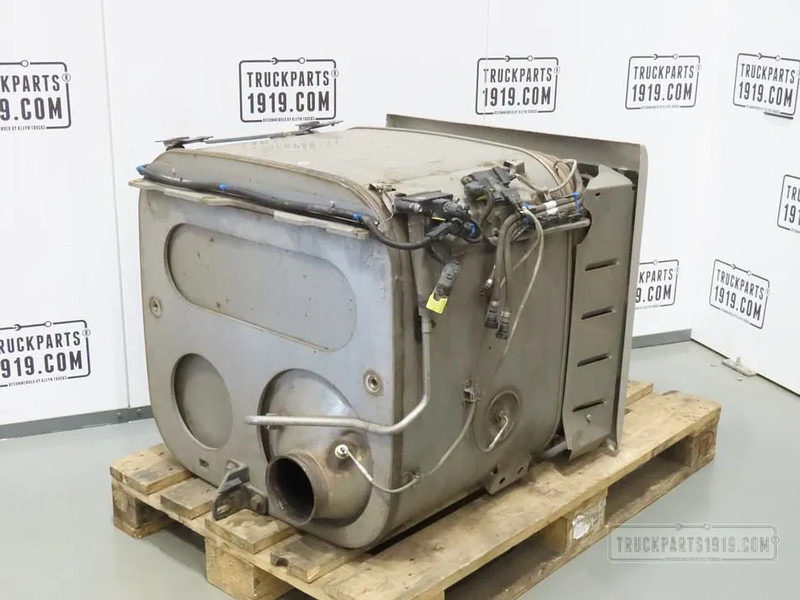 MAN 81.15103-6182 Katalysator - Catalyseur pour Camion: photos 2 MAN 81.15103-6182 Katalysator - Catalyseur pour Camion: photos 2