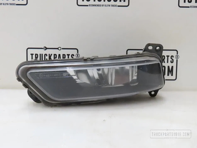 MAN 81.25204-0003 Mistlamp LED Li. - Feu anti-brouillard pour Camion: photos 1 MAN 81.25204-0003 Mistlamp LED Li. - Feu anti-brouillard pour Camion: photos 1