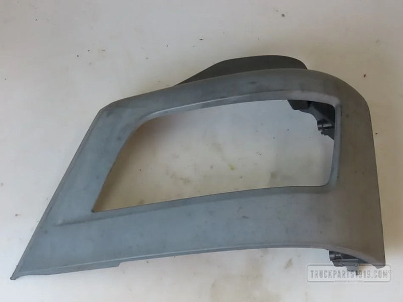 MAN Body & Chassis Parts Bumperzijdeel boven Li. - Angle de pare-chocs pour Camion: photos 1 MAN Body & Chassis Parts Bumperzijdeel boven Li. - Angle de pare-chocs pour Camion: photos 1