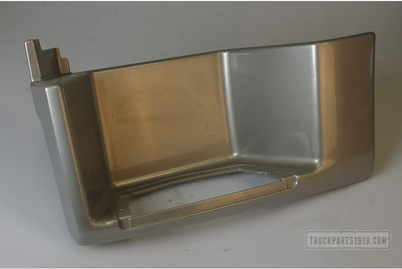 MAN Body & Chassis Parts Opstapbak Li. TGX - Marchepied pour Camion: photos 1 MAN Body & Chassis Parts Opstapbak Li. TGX - Marchepied pour Camion: photos 1