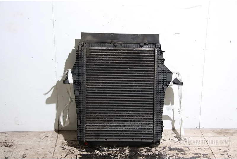 MAN Cooling System Radiateur intercooler TGL - Radiateur pour Camion: photos 1 MAN Cooling System Radiateur intercooler TGL - Radiateur pour Camion: photos 1