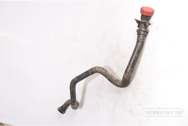 MAN Engines & Parts Olievulpijp - Moteur et pièces pour Camion: photos 1 MAN Engines & Parts Olievulpijp - Moteur et pièces pour Camion: photos 1