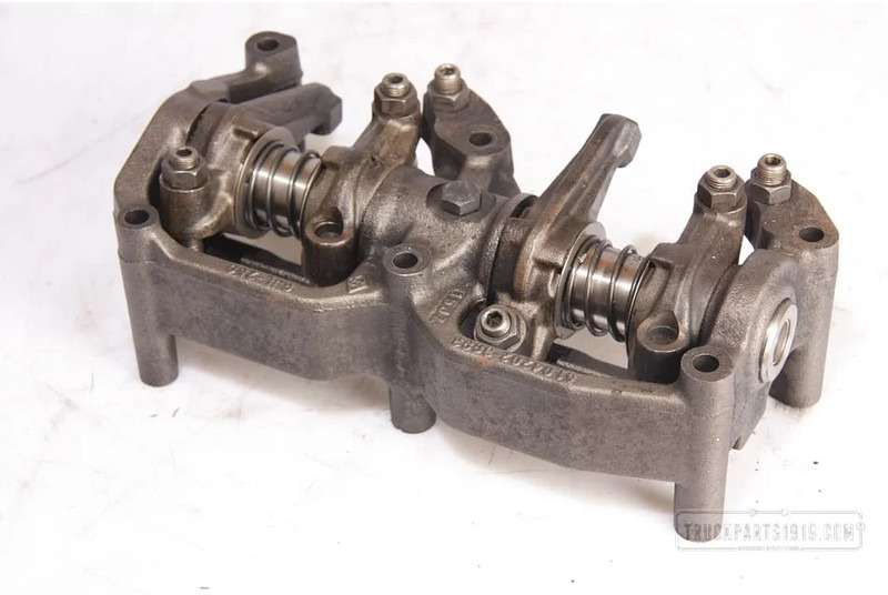 MAN Engines & Parts Tuimelaars D0836LFL54 - Culasse pour Camion: photos 2 MAN Engines & Parts Tuimelaars D0836LFL54 - Culasse pour Camion: photos 2