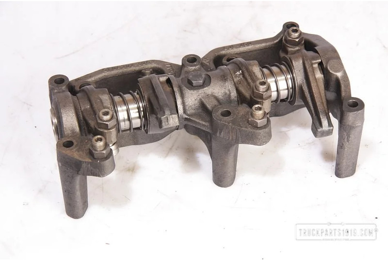 MAN Engines & Parts Tuimelaars D0836LFL54 - Culasse pour Camion: photos 1 MAN Engines & Parts Tuimelaars D0836LFL54 - Culasse pour Camion: photos 1