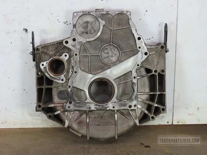 MAN Engines & Parts Vliegwielhuis D2676 - Vilebrequin pour Camion: photos 2 MAN Engines & Parts Vliegwielhuis D2676 - Vilebrequin pour Camion: photos 2