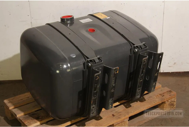 Mercedes-Benz 9604707102 Brandstoftank + steunen 290L - Réservoir de carburant pour Camion: photos 2 Mercedes-Benz 9604707102 Brandstoftank + steunen 290L - Réservoir de carburant pour Camion: photos 2