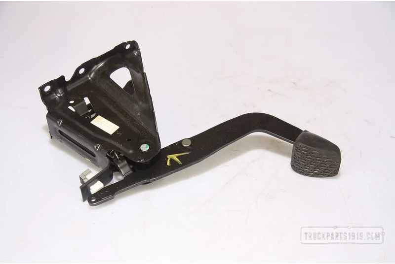 Mercedes-Benz Body & Chassis Parts Rempedaal Unit Sprinter - Pédale pour Camion: photos 1 Mercedes-Benz Body & Chassis Parts Rempedaal Unit Sprinter - Pédale pour Camion: photos 1
