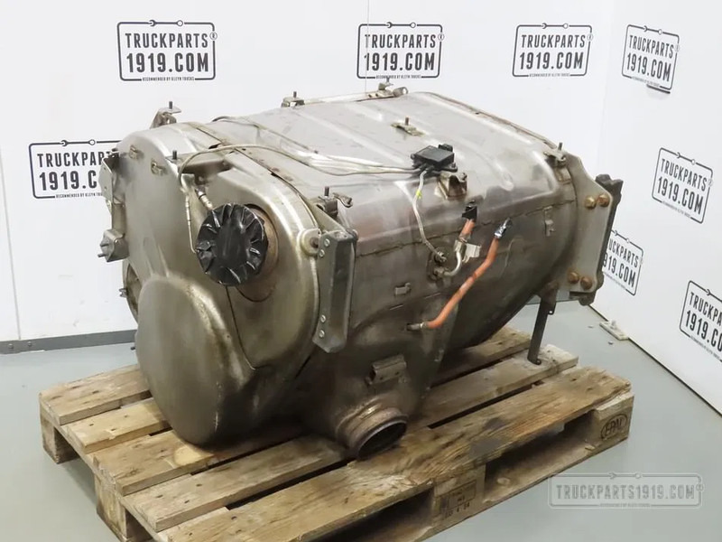 Scania 2274712 Katalysator Scania - Catalyseur pour Camion: photos 2 Scania 2274712 Katalysator Scania - Catalyseur pour Camion: photos 2