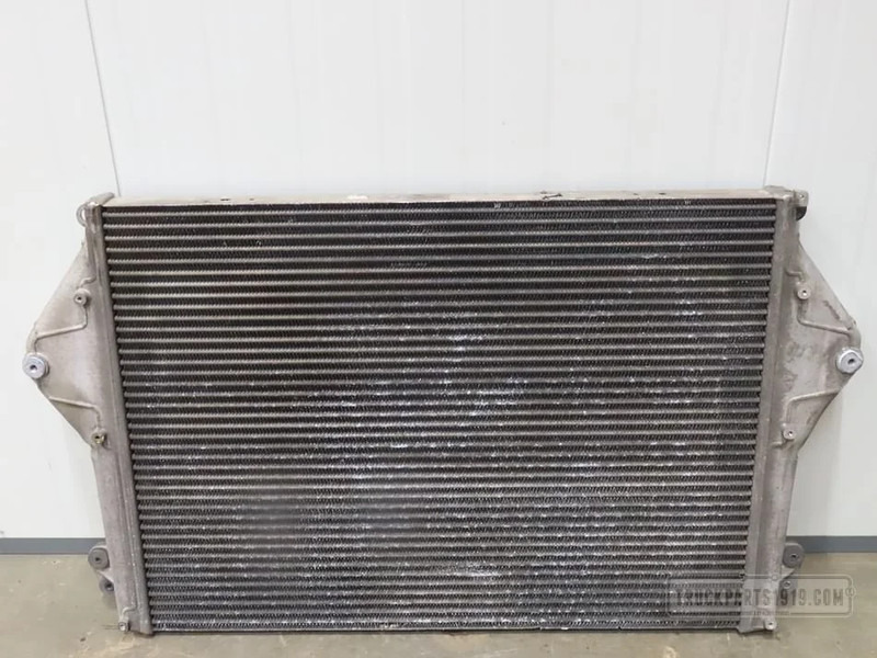 Scania 2433149 Interkoeler - Radiateur pour Camion: photos 1 Scania 2433149 Interkoeler - Radiateur pour Camion: photos 1