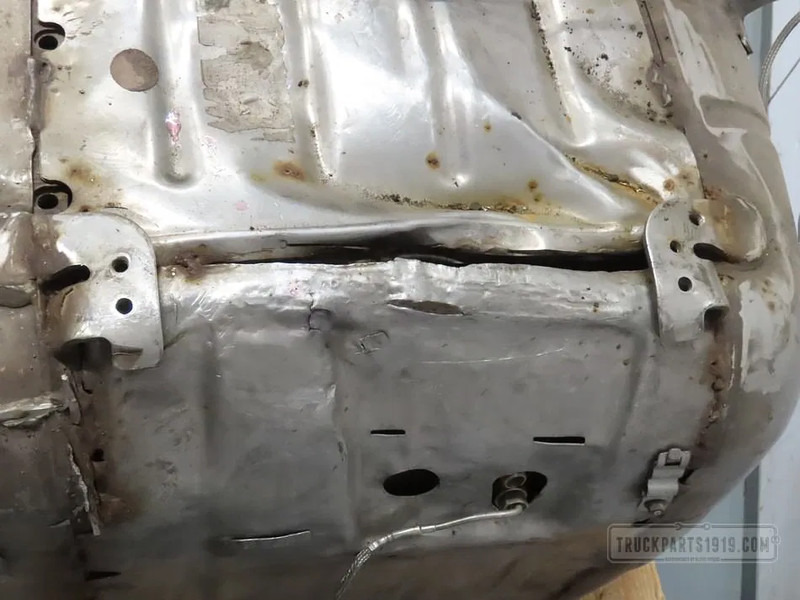 Scania 2541854 Katalysator Scania - Catalyseur pour Camion: photos 3 Scania 2541854 Katalysator Scania - Catalyseur pour Camion: photos 3