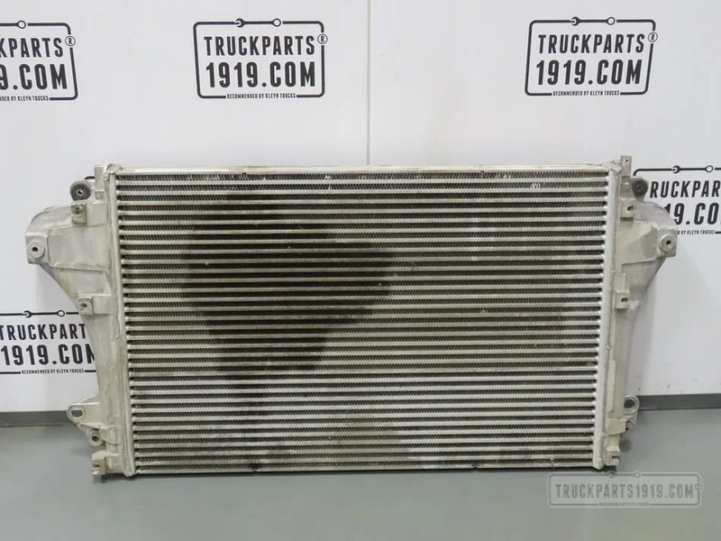 Scania 2587826 Interkoeler - Radiateur pour Camion: photos 2 Scania 2587826 Interkoeler - Radiateur pour Camion: photos 2