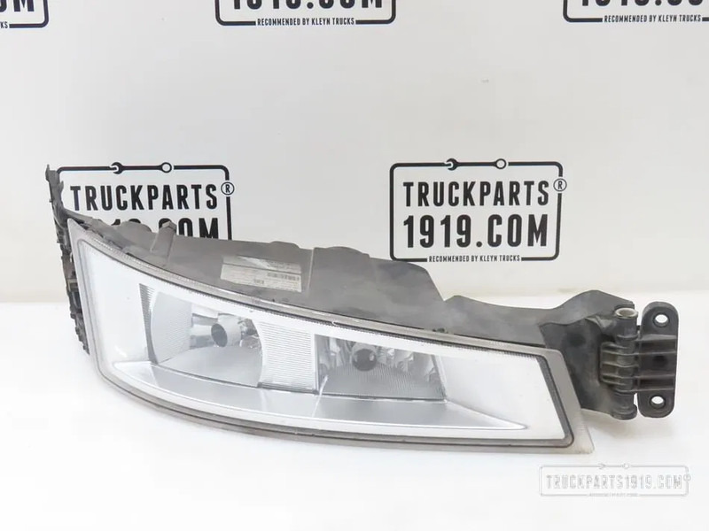 Volvo 82140744 Mistlamp Re. FH4 - Feu anti-brouillard pour Camion: photos 1 Volvo 82140744 Mistlamp Re. FH4 - Feu anti-brouillard pour Camion: photos 1