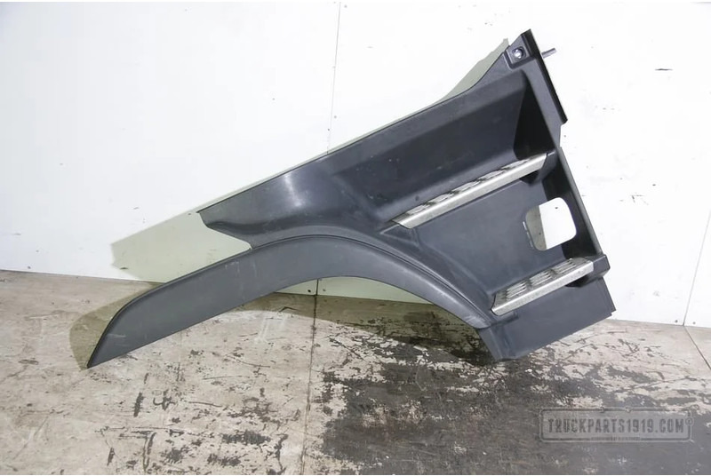 Volvo Body & Chassis Parts Instapbak Volvo FH RH. - Marchepied pour Camion: photos 1 Volvo Body & Chassis Parts Instapbak Volvo FH RH. - Marchepied pour Camion: photos 1