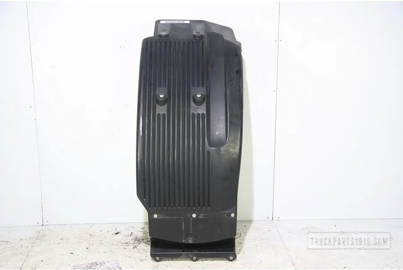 Volvo Body & Chassis Parts Volvo Spatscherm Re. Voor used - Aile pour Camion: photos 1 Volvo Body & Chassis Parts Volvo Spatscherm Re. Voor used - Aile pour Camion: photos 1